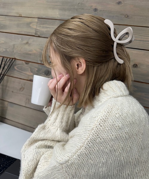 poiregnee（ポワニェ）の「［select］ドローイングヘアクリップ（バレッタ/ヘアクリップ・レディース・ブラック/アイボリー/グレイッシュベージュ・FREE）」の10枚目の写真