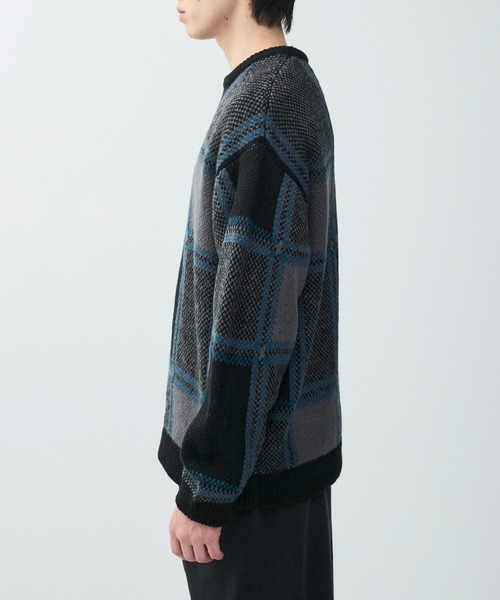 le cercle ADAM ET ROPE'(ルセルクルアダムエロペ)の「【mens】チェックパターンニットプルーバー(ニット/セーター・メンズ・チャコールグレー/ネイビー・L/M)」の13枚目の写真