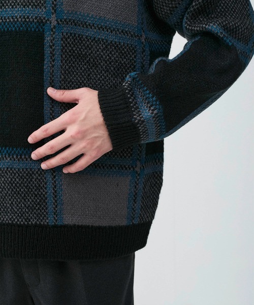 le cercle ADAM ET ROPE'(ルセルクルアダムエロペ)の「【mens】チェックパターンニットプルーバー(ニット/セーター・メンズ・チャコールグレー/ネイビー・L/M)」の17枚目の写真