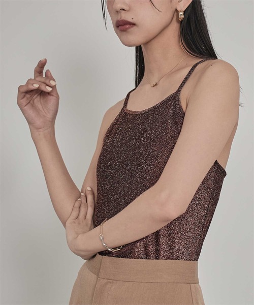 miette(ミエット)の「カップ付きラメバッククロスキャミソール(キャミソール・レディース・ブラウン/シルバー/ブラック・FREE)」の12枚目の写真