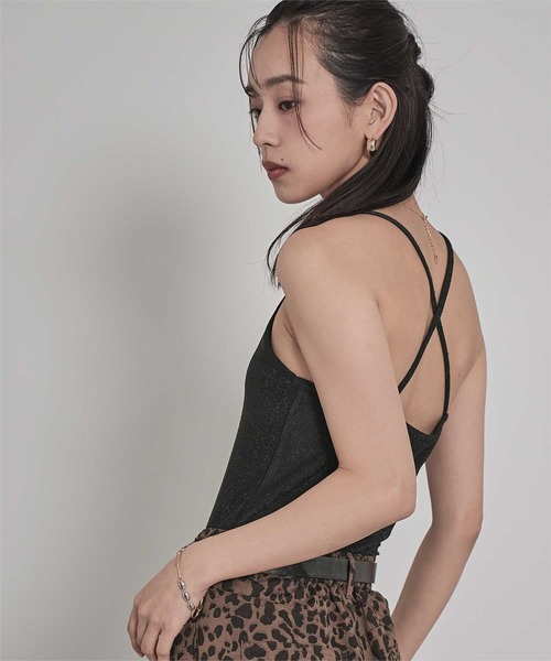 miette(ミエット)の「カップ付きラメバッククロスキャミソール(キャミソール・レディース・ブラウン/シルバー/ブラック・FREE)」の10枚目の写真