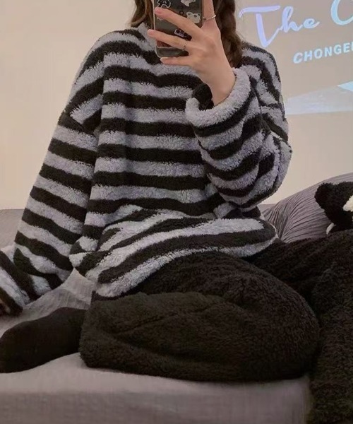 おしゃれスタ(オシャレスタ)の「もこもこシンプルボーダールームウェア 上下セット(ルームウェア/パジャマ・レディース・ブラック/グレー・M/L/XL/XXL)」の2枚目の写真