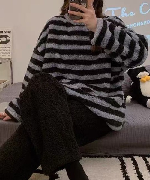 おしゃれスタ(オシャレスタ)の「もこもこシンプルボーダールームウェア 上下セット(ルームウェア/パジャマ・レディース・ブラック/グレー・M/L/XL/XXL)」の4枚目の写真