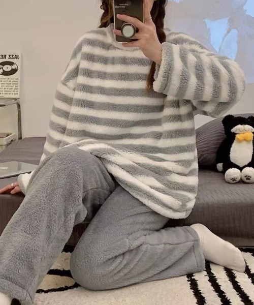 おしゃれスタ(オシャレスタ)の「もこもこシンプルボーダールームウェア 上下セット(ルームウェア/パジャマ・レディース・ブラック/グレー・M/L/XL/XXL)」の12枚目の写真