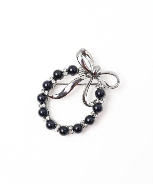 KU-CROISSANT（クークロワッサン）の「ビジュークリスタルブローチ（ブローチ/コサージュ・レディース・シルバー/ゴールド・ONE SIZE）」の3枚目の写真