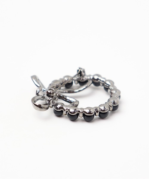 KU-CROISSANT（クークロワッサン）の「ビジュークリスタルブローチ（ブローチ/コサージュ・レディース・シルバー/ゴールド・ONE SIZE）」の6枚目の写真