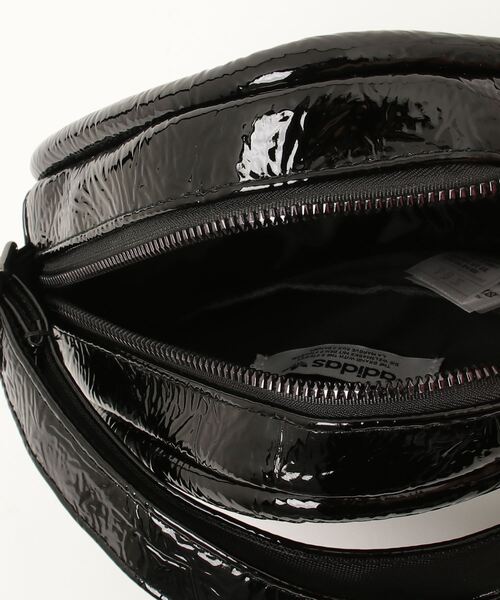 adidas（アディダス）の「アディカラー プレミアム クラシック ダイヤモンドバッグ / アディダスオリジナルス adidas Originals（ショルダーバッグ・レディース・ブラック・FREE）」の10枚目の写真