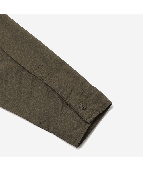 Timberland(ティンバーランド)の「長袖 リップストップ ユーティリティ オーバーシャツ メンズ(シャツ/ブラウス・メンズ・カーキ・LARGE/MEDIUM/SMALL/X-LARGE/XX-LARGE)」の4枚目の写真