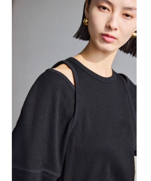 AIC.（エーアイシー）の「カットアウトコクーンスリーブサーマルトップス（Tシャツ/カットソー・レディース・キナリ/ブラック・FREE）」の8枚目の写真