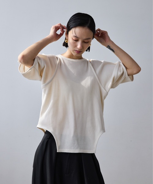 AIC.（エーアイシー）の「カットアウトコクーンスリーブサーマルトップス（Tシャツ/カットソー・レディース・キナリ/ブラック・FREE）」の17枚目の写真