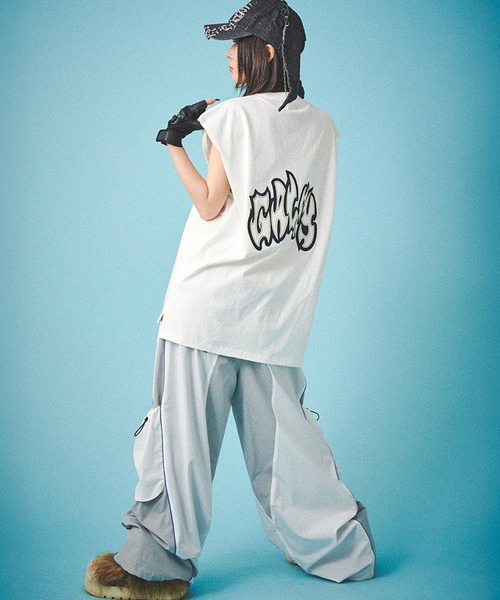 GALFY(ガルフィー)の「【GALFY/ガルフィー】袖を忘れしTシャツ(Tシャツ/カットソー・メンズ・スミクロ/ホワイト/ブラック・L/XL)」の20枚目の写真