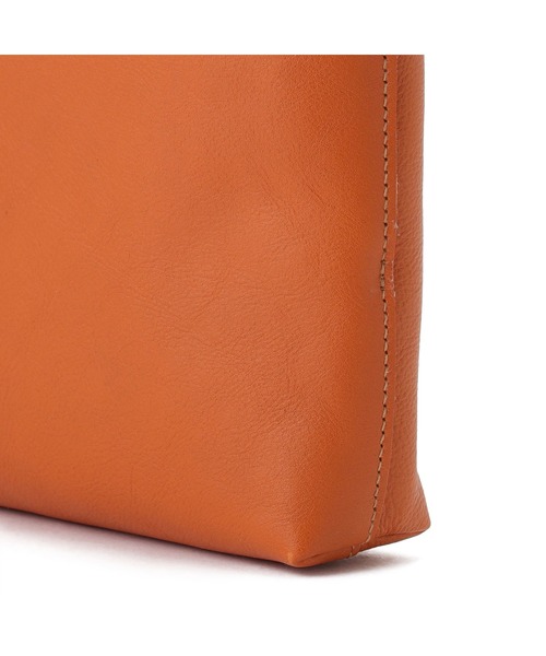 IL BISONTE(イルビゾンテ)の「IL BISONTE / ORIGINAL LEATHER / トートバッグ(トートバッグ・レディース・レッド/グレー/ネイビー/ダークブラウン/ブラック/ライトブラウン/ナチュラル・FREE)」の11枚目の写真