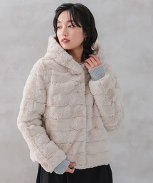 フェイクファーリバーシブルショートコート