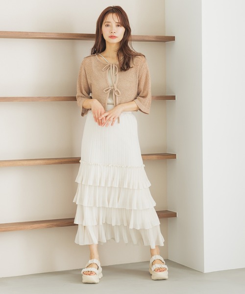 mysty woman（ミスティウーマン）の「ギャザーベルトサンダル  323423（サンダル・レディース・ブラック/アイボリー・LARGE/MEDIUM）」の4枚目の写真