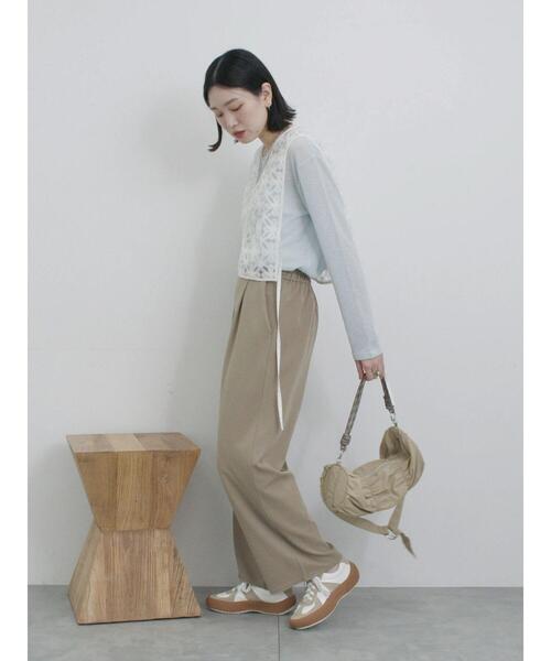 Samansa Mos2 blue（サマンサモスモスブルー）の「ジャーマントレーナー厚底スニーカー（ドレスシューズ・レディース・ブラック/オフホワイト・M/L）」の11枚目の写真