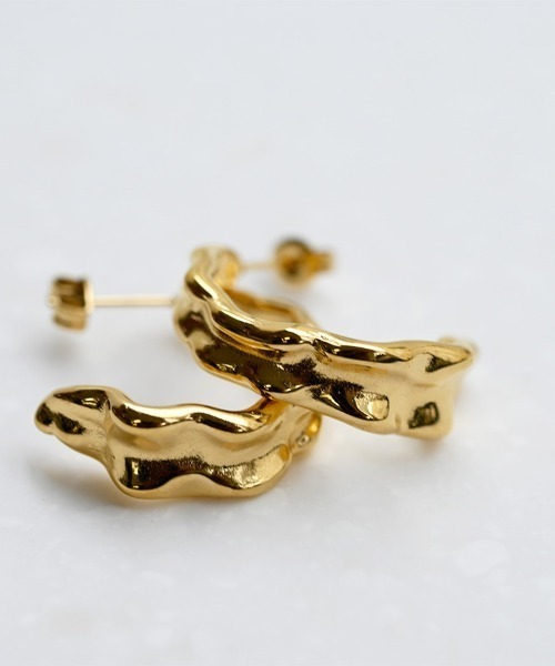 sowi（ソーイ）の「サージカルステンレス　チャンキー　ピアス（ピアス（両耳用）・レディース・シルバー/ゴールド・ﾌﾘ-）」の3枚目の写真