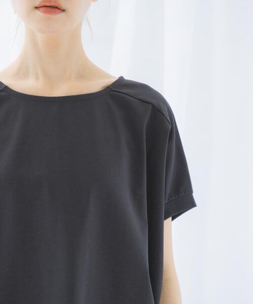 URBAN RESEARCH ROSSO WOMEN（アーバンリサーチ　ロッソ）の「UVカットドルマンスリーブプルオーバー（Tシャツ/カットソー・レディース・アイボリー/グリーン系その他/チャコールグレー/レッド系その他・FREE）」の9枚目の写真