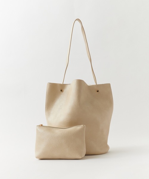 ROOPTOKYO(ループトウキョウ)の「Fake Leather One shoulder bag with pouch/フェイクレザー ポーチ付き ワンショルダーバッグ 秋物 秋服 2026年秋冬(ショルダーバッグ・レディース・ブラック/アイボリー/ピンク/キャメル/ブラウン/イエロー/ベージュ・FREE)」の2枚目の写真