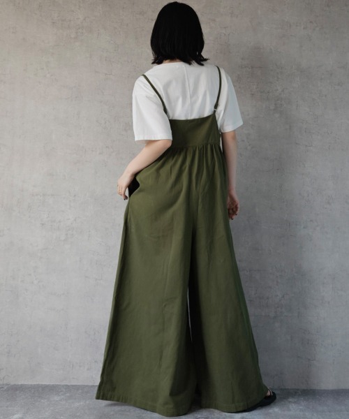 SELECT LEVERY（セレクトリベリー）の「ポケット付き 綿100％キャミワイドサロペット（サロペット/オーバーオール・レディース・ベージュ/パープル/チャコール/ワンウォッシュ/ブラック/カーキ・SMALL/MEDIUM/LARGE/X-LARGE）」の12枚目の写真