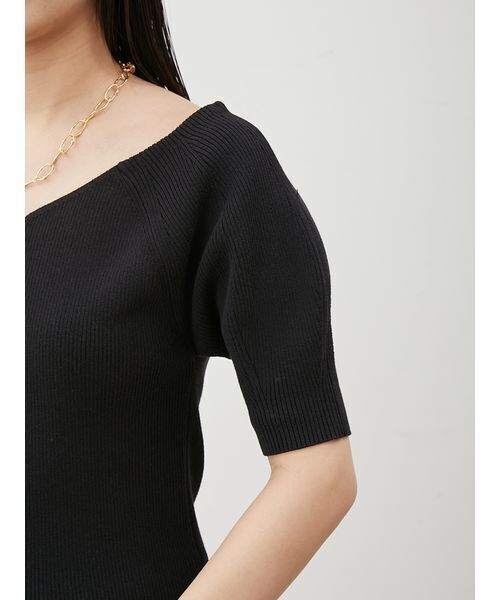 Mila Owen（ミラオーウェン）の「デコルテ構築パフスリーブニットプルオーバー（ニット/セーター・レディース・ライム/ベージュ/ブラック・0/1）」の9枚目の写真