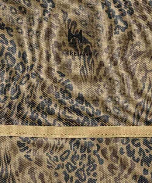 HEREIAM（ヘレイアム）の「【HEREIAM】撥水/ＷロゴマルチトートBAG（トートバッグ・レディース・カモフラージュ/レオパード/レッド/バイオレット/ブラック・FREE）」の12枚目の写真