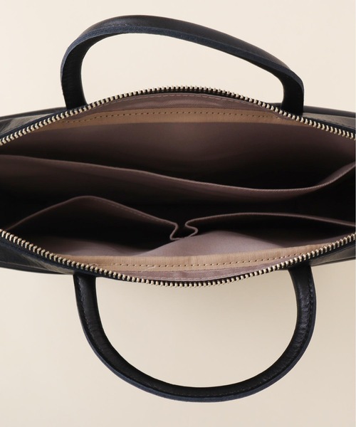 I am I in fact...(アイアムアイインファクト)の「ICY document 2way bag(ショルダーバッグ・レディース・ブラック・FREE)」の16枚目の写真