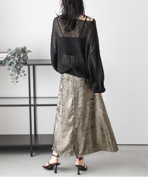 AMELY（エミリー）の「メタリックロングスカート（スカート・レディース・シルバー/ゴールド・フリー）」の5枚目の写真