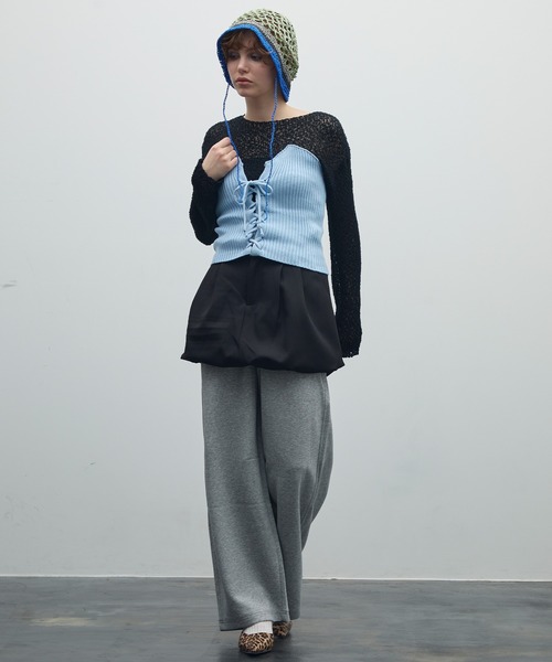 uyu.（ウユ）の「レースアップリブニットビスチェ（チューブトップ・レディース・ブルー/レッド/ブラック/アイボリー・FREE）」の14枚目の写真