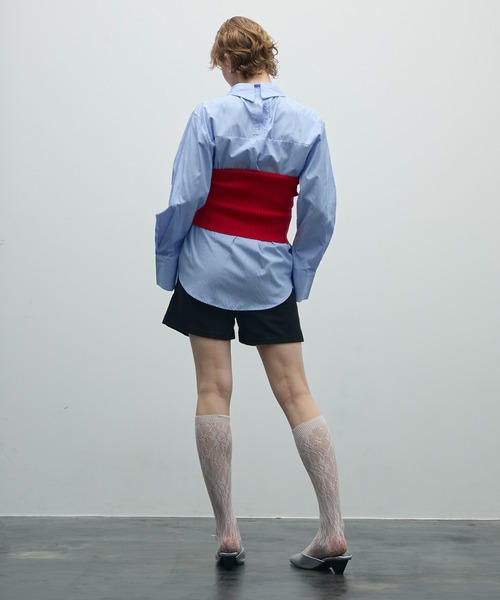 uyu.（ウユ）の「レースアップリブニットビスチェ（チューブトップ・レディース・ブルー/レッド/ブラック/アイボリー・FREE）」の16枚目の写真