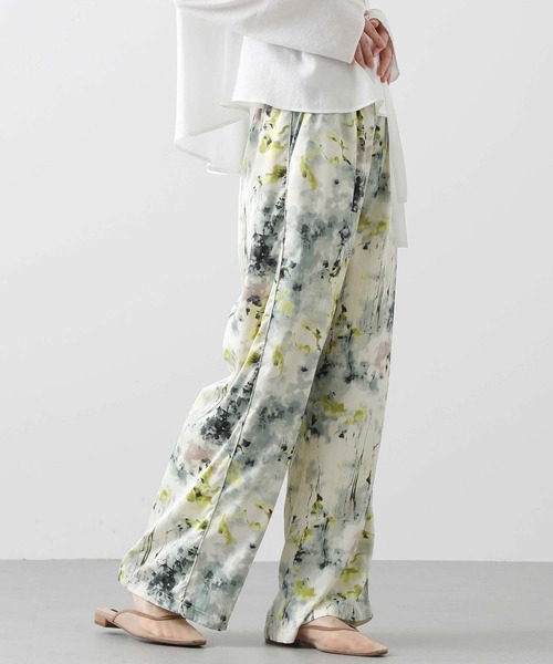 Gready Brilliant（グレディブリリアン）の「ぼかしフラワーイージーパンツ（その他パンツ・レディース・グリーン系・FREE）」の22枚目の写真