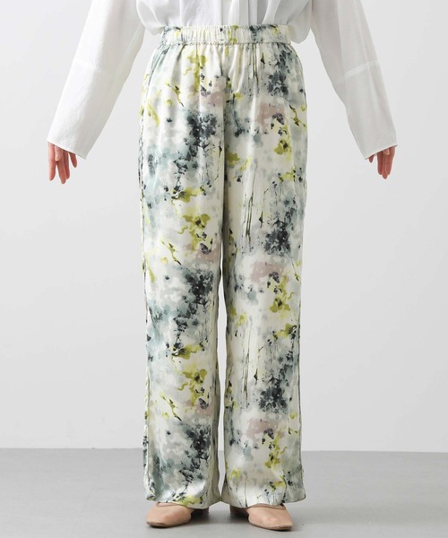 Gready Brilliant（グレディブリリアン）の「ぼかしフラワーイージーパンツ（その他パンツ・レディース・グリーン系・FREE）」の7枚目の写真