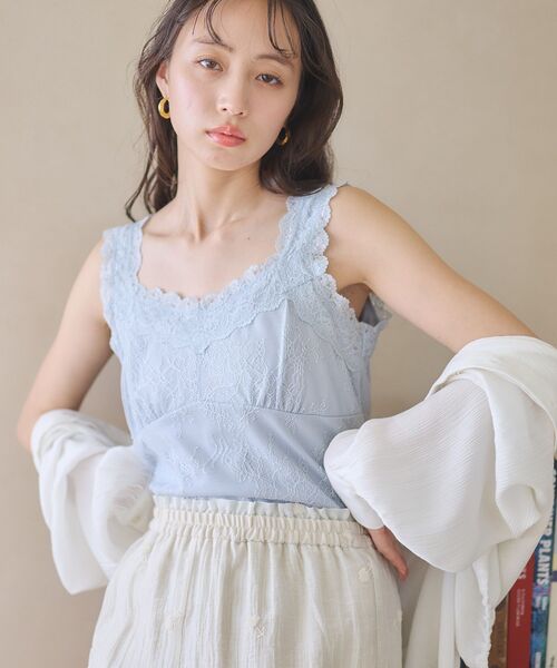 earth music&ecology（アースミュージックアンドエコロジー）の「総レースキャミソール（キャミソール・レディース・ブラック/サックスブルー/アイボリー/ピンクベージュ・S/M）」の12枚目の写真