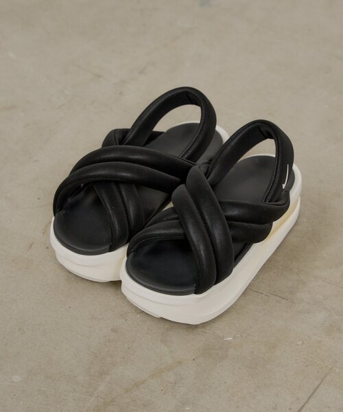 NIKE(ナイキ)の「WMNS AIR MAX ISLA SANDAL(サンダル・レディース・ホワイト/ブラック/ブラック系その他・24cm/23cm)」の5枚目の写真