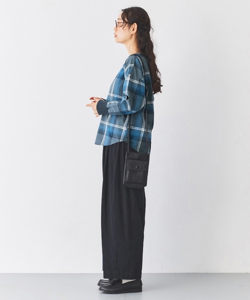 and myera(アンド マイラ)の「and myera 綿麻のワイドパンツ(その他パンツ・レディース・ブラック・M/L/S)」の6枚目の写真