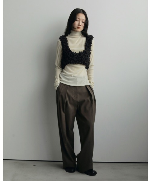 anuke（アンヌーク）の「Velour Tie Tops（Tシャツ/カットソー・レディース・ブラック/アイボリー/ブルー系その他・FREE）」の4枚目の写真