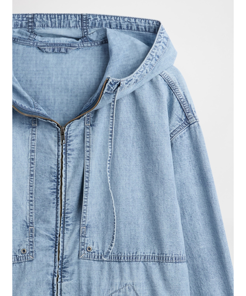 GAP（ギャップ）の「デニムリップストップ オーバーサイズ アノラック ジップアップジャケット（デニムジャケット・メンズ・インディゴブルー・XS/S/M/L/XL）」の6枚目の写真