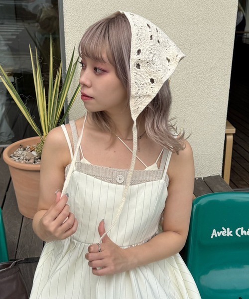 kutir（クティール）の「kutirlune／クロシェバブーシュカ（ヘアバンド・レディース・ライトホワイト・FREE）」の3枚目の写真