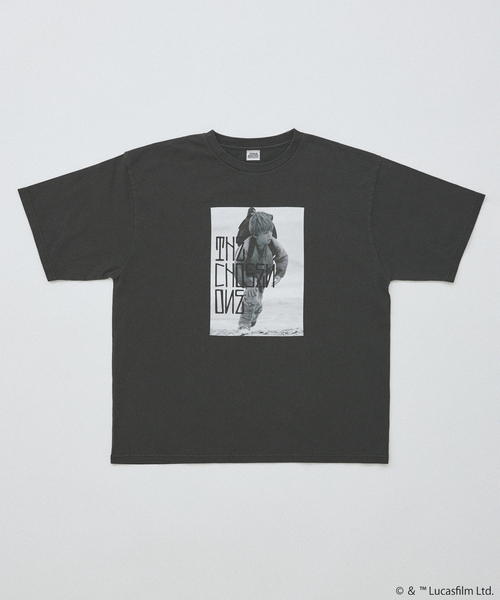 STAR WARS（スターウォーズ）の「STAR WARS / スター・ウォーズ 別注プリントTシャツ（Tシャツ/カットソー・メンズ・スミクロ/ブラックミックス/グレー/ブラック×ブラック/ホワイト系その他/ホワイト/ライトグレー/ホワイト×ホワイト・X-LARGE/LARGE/MEDIUM）」の4枚目の写真