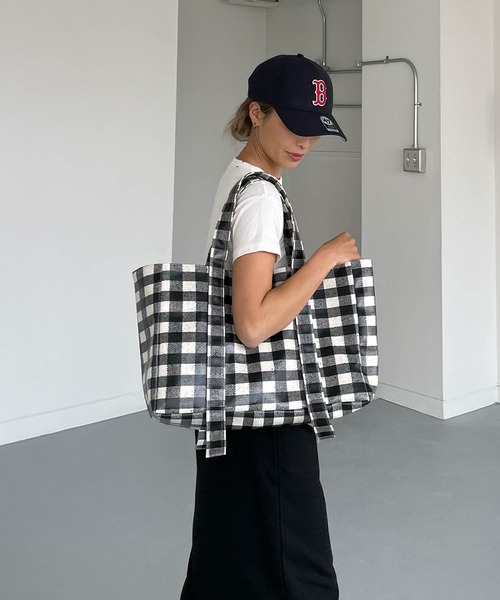 CHERI since1985(シェリ)の「ブロックチェック撥水加工キャンバストートバッグ(トートバッグ・レディース・ブルー/レッド/ブラック・FREE)」の4枚目の写真