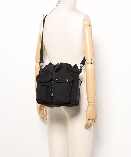 F/CE. (エフシーイー)の「F/CE./エフシーイー 420 re/cor TACTICAL 2WAY DRAWSTRING 7L(ショルダーバッグ・メンズ・ミント/セージグリーン/ブラック・FREE)」の8枚目の写真