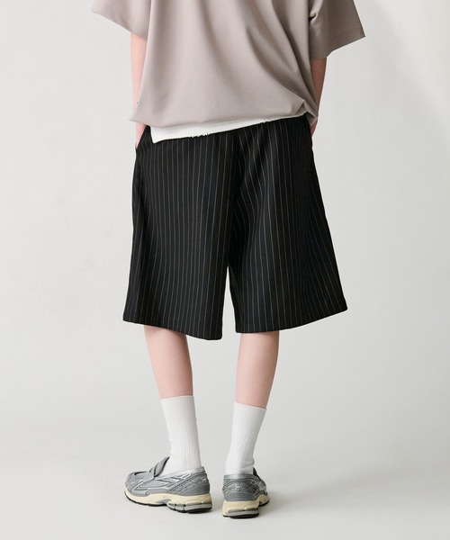 2TUCK WIDE HALF SLACKS / ツータックワイドハーフスラックス