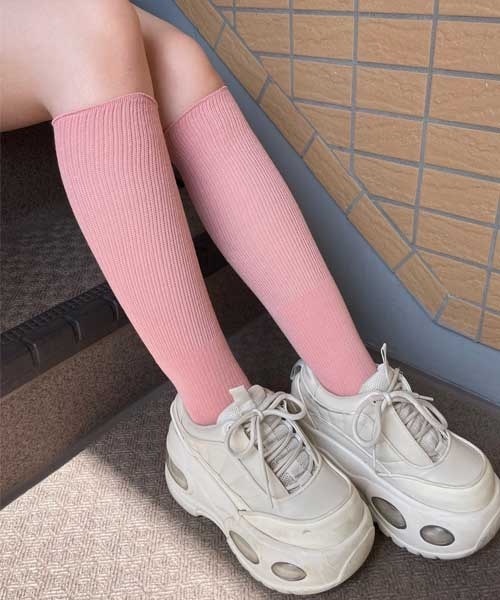 LUGG NAGG(ラグナグ)の「【LUGG NAGG/ラグナグ】ロングルーズソックス(ソックス/靴下・レディース・ライトピンク/サックスブルー/グレー/ブラック/ホワイト・FREE)」の20枚目の写真