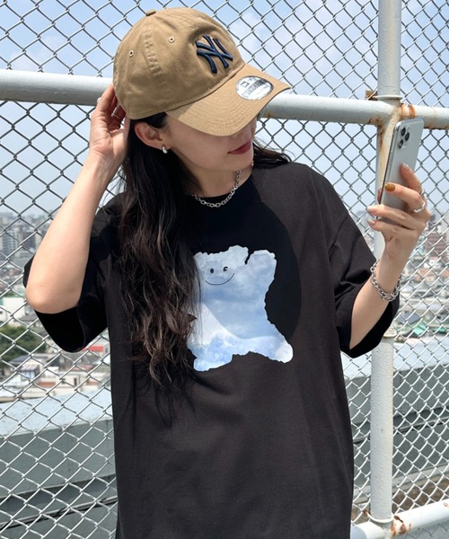 GRAVER OF ANAHEIM(グレイバーオブアナハイム)の「【日本未発売】GRAVER(グレーバー)/実写プリント ベア スマイル 半袖 Tシャツ/Big Cloud Bear Smile Short Sleeve T-shirt(Tシャツ/カットソー・レディース・ブラック/ホワイト/ネイビー・M/L/XL)」の10枚目の写真