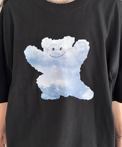 GRAVER OF ANAHEIM(グレイバーオブアナハイム)の「【日本未発売】GRAVER(グレーバー)/実写プリント ベア スマイル 半袖 Tシャツ/Big Cloud Bear Smile Short Sleeve T-shirt(Tシャツ/カットソー・レディース・ブラック/ホワイト/ネイビー・M/L/XL)」の17枚目の写真