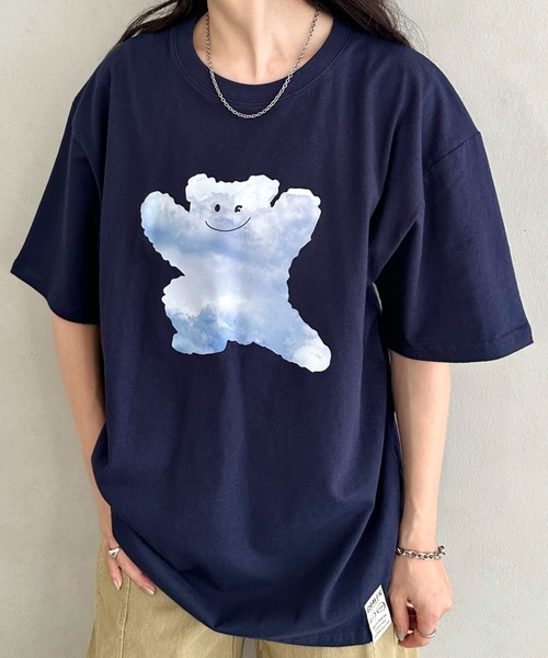 GRAVER OF ANAHEIM(グレイバーオブアナハイム)の「【日本未発売】GRAVER(グレーバー)/実写プリント ベア スマイル 半袖 Tシャツ/Big Cloud Bear Smile Short Sleeve T-shirt(Tシャツ/カットソー・レディース・ブラック/ホワイト/ネイビー・M/L/XL)」の21枚目の写真