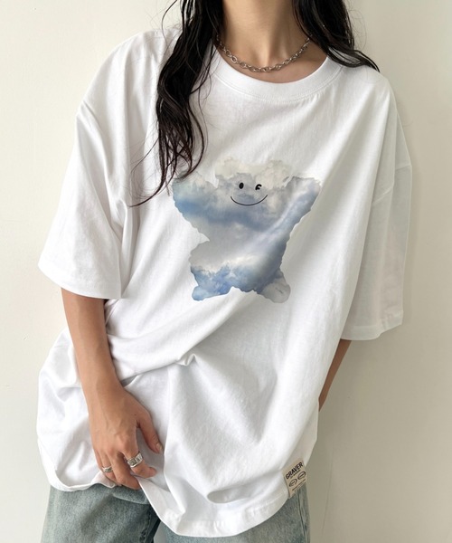 GRAVER OF ANAHEIM(グレイバーオブアナハイム)の「【日本未発売】GRAVER(グレーバー)/実写プリント ベア スマイル 半袖 Tシャツ/Big Cloud Bear Smile Short Sleeve T-shirt(Tシャツ/カットソー・レディース・ブラック/ホワイト/ネイビー・M/L/XL)」の4枚目の写真