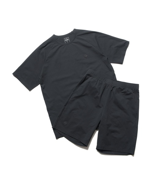 F.C.Real Bristol(エフシーレアルブリストル)の「S/S TRAINING TOP&SHORTS(Tシャツ/カットソー・メンズ・ブラック/バーガンディー・SMALL/MEDIUM/LARGE/X-LARGE/XX-LARGE)」の2枚目の写真