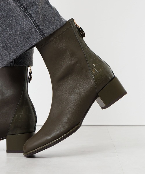 HIMIKO（ヒミコ）の「【HIMIKO】【撥水】型押しコンビストレッチブーツ/651420（ブーツ・レディース・ブラウン/ブラック/アイボリー/カーキ・21.5cm/23.0cm/25.5cm/26.0cm/22.0cm/22.5cm/23.5cm/24.0cm/24.5cm/25.0cm/26.5cm）」の4枚目の写真