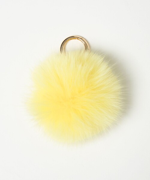 UNITED ARROWS（ユナイテッドアローズ）の「ファー ポンポン チャーム（キーホルダー・レディース・ブラック/ライトピンク/ライトグレー/ピンク/レッド/ベージュ/イエロー・FREE）」の18枚目の写真