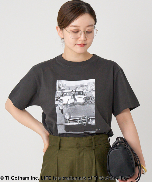 IENA（イエナ）の「LIFE PICTURE COLLECTION　PHOTO Tシャツ（Tシャツ/カットソー・レディース・チャコールグレー/ホワイト・FREE）」の5枚目の写真